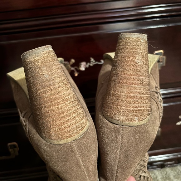Sbicca suede OTK boots size 9 taupe - Picture 9 of 10